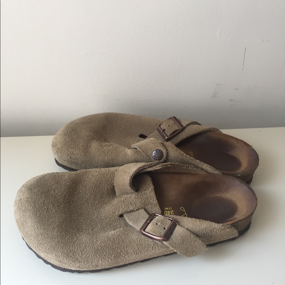 Birkenstock Suede Closed Toe shoes